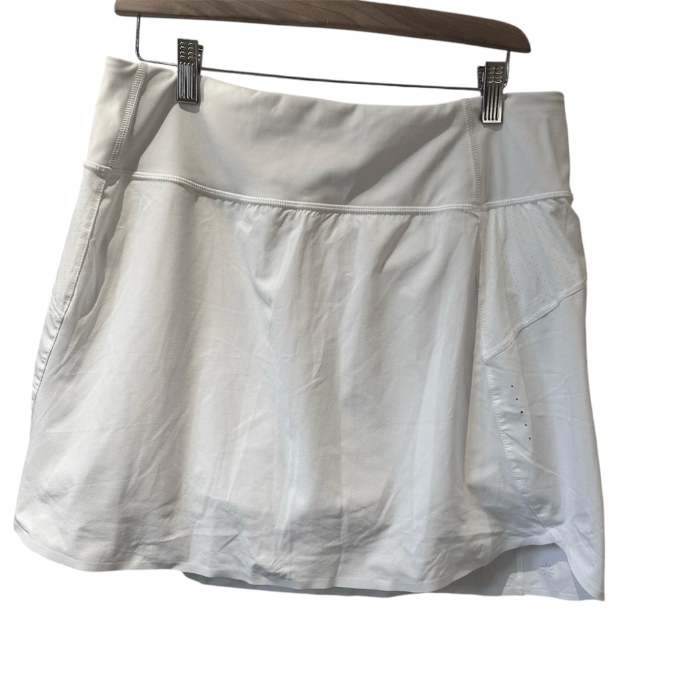 Athleta Run With It 16” Skort White‎ Size Large